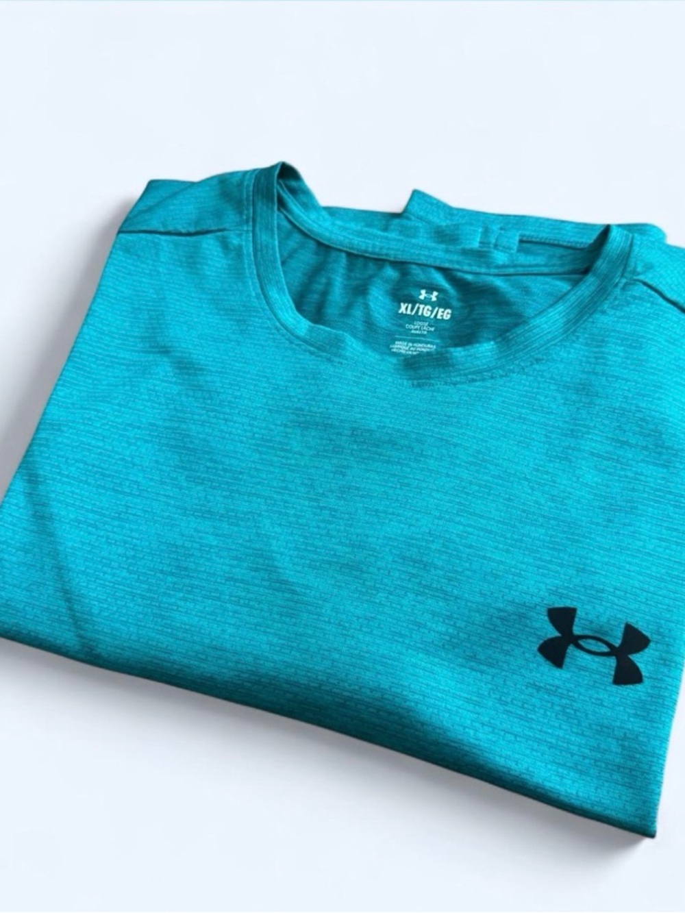 Under Armour Men’s Teal Crew Neck Performance Tee